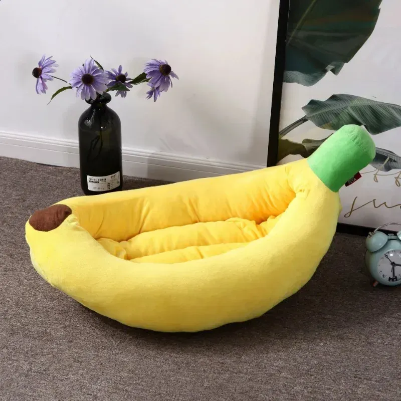 Cute Pet Banana Cat Nest Portable Warm and Comfortable Dog Nest