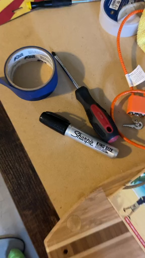 I felt the urge to create ✨Art✨ again.   